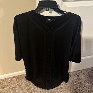 Men's Black Button-Up Shirt